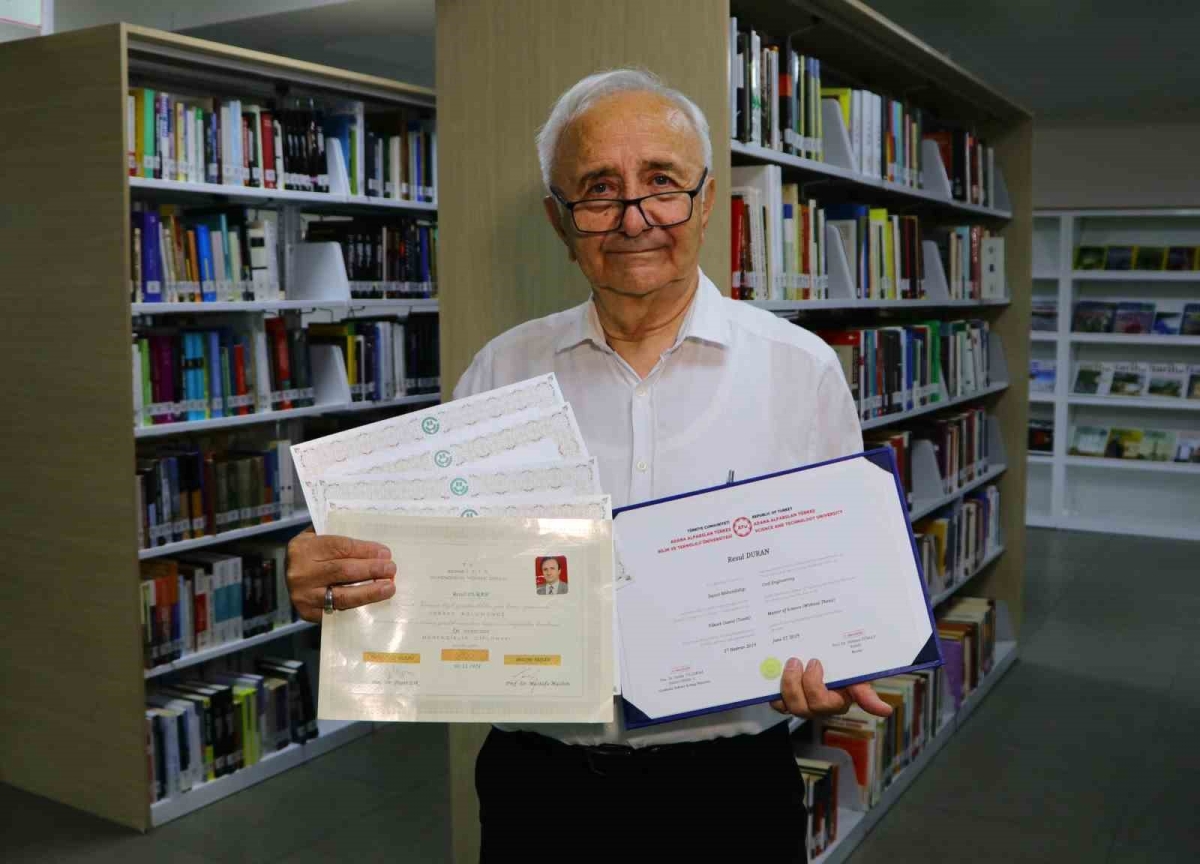 ’Okumak mutlu ediyor’ dedi, 73 yaşında 7’nci yüksek lisansına geçti
